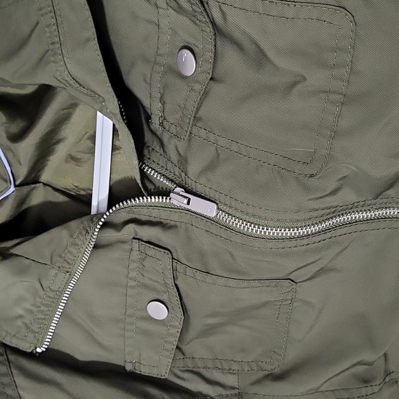 Tommy Jacket - Picture 4 of 5